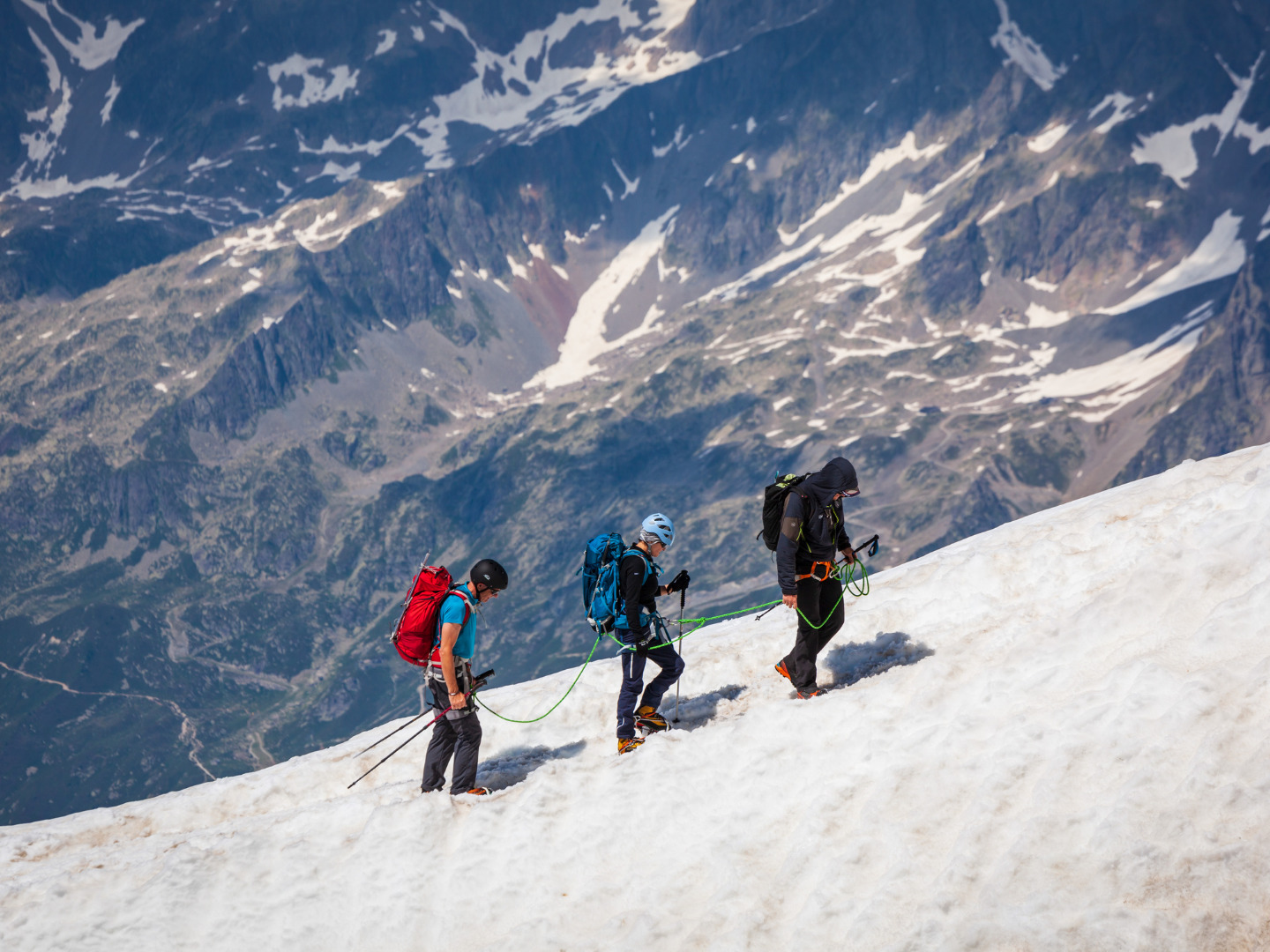 Tour Du Month Blanc Snow trail